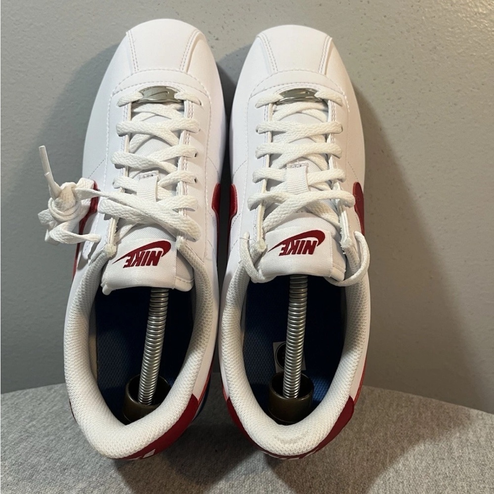 Nike Cortez GS White Red Blue Sneaker Size 7Y/Women 8.5 DM0950-115 - Picture 8 of 11